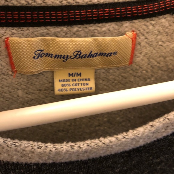 Tommy bahama sweatshirt size M grey black - Picture 3 of 4